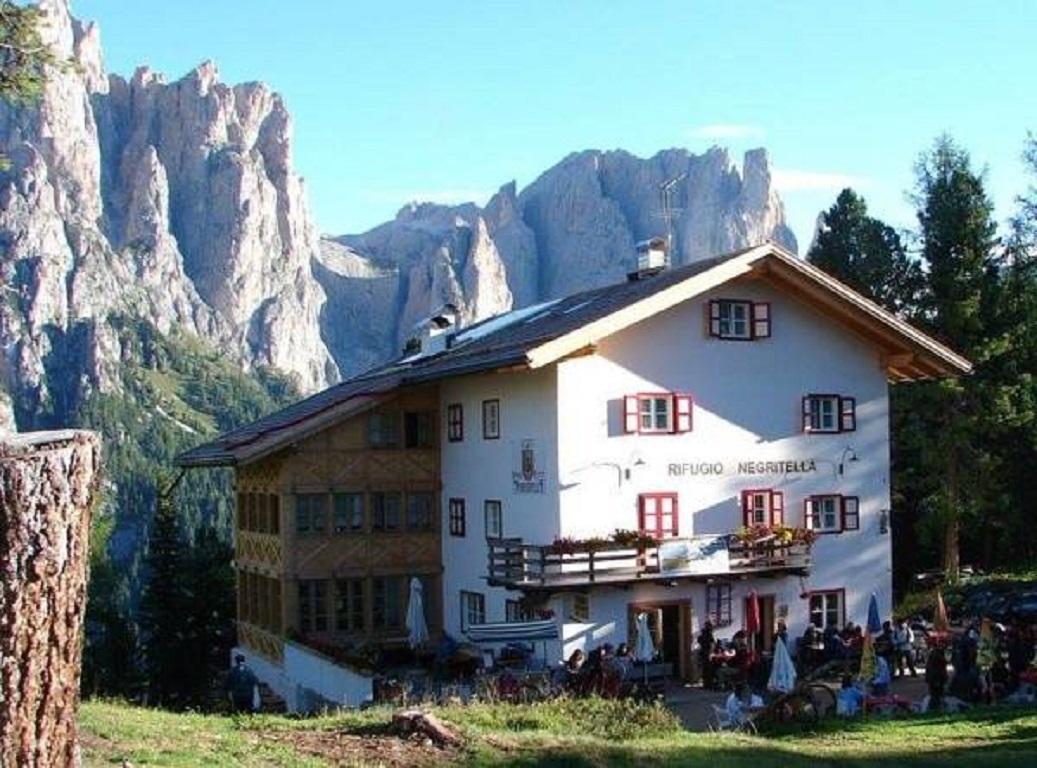 Rifugio Negritella Hotel Pozza di Fassa Exterior photo